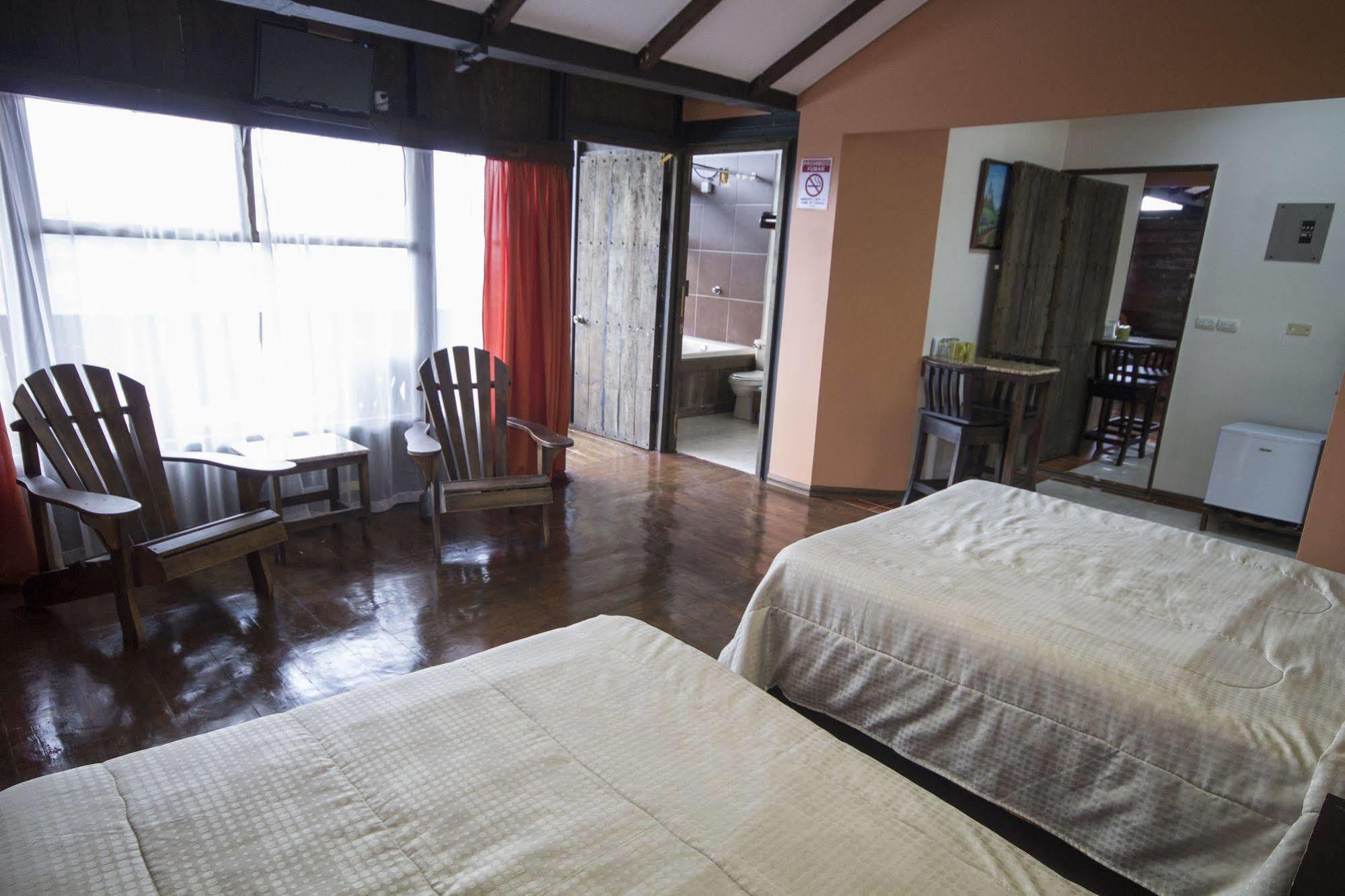 Hotel Alto Palomo Bajos del Toro ภายนอก รูปภาพ